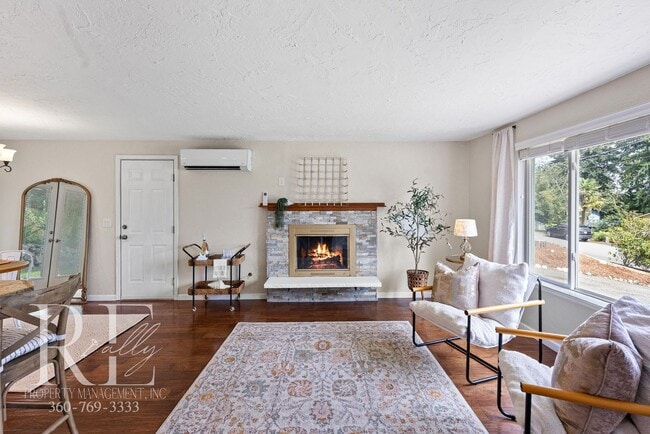 Building Photo - Elevated Living in Illahee – Style, Space ...