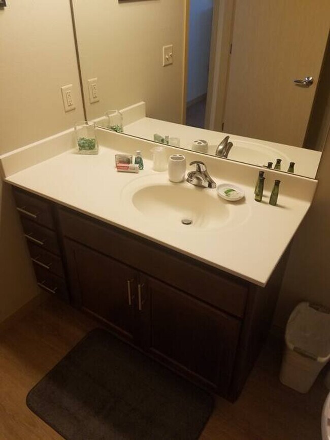 Building Photo - N72W13536 Lund Ln