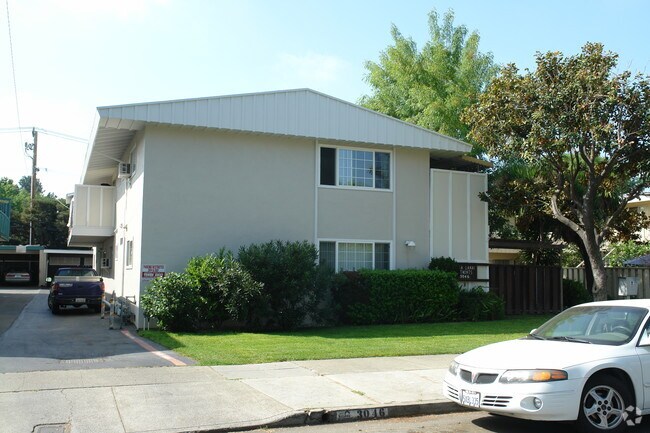 Building Photo - Bahama Lanai Apartments