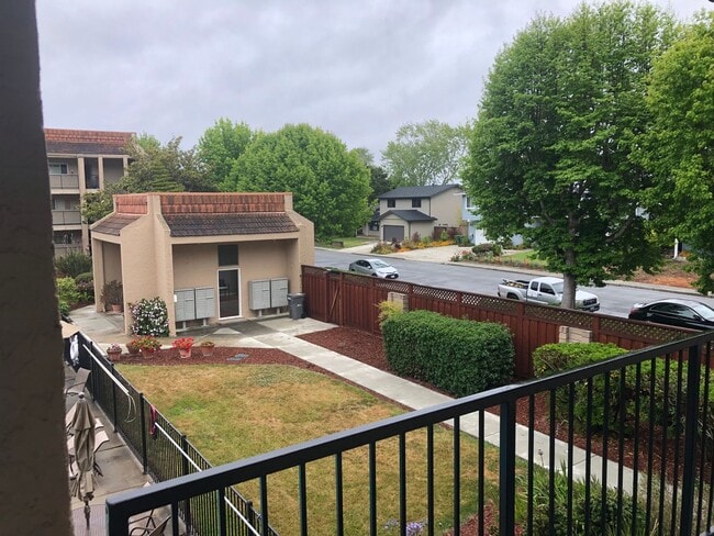 Building Photo - Capitola