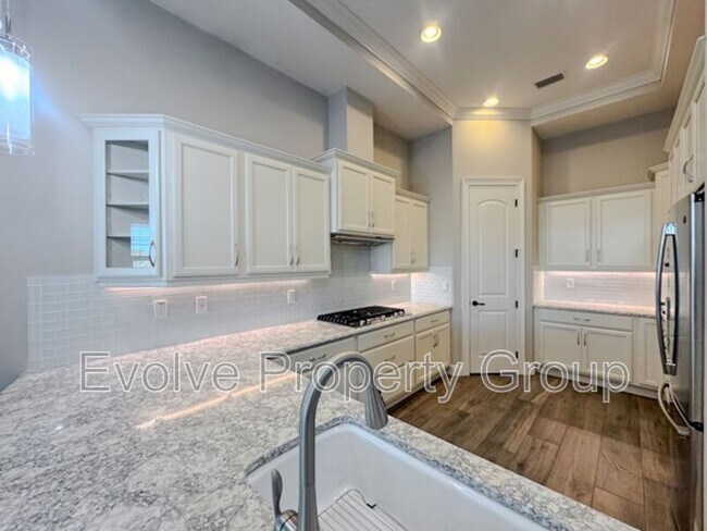 Building Photo - 15 Sandpiper Ln