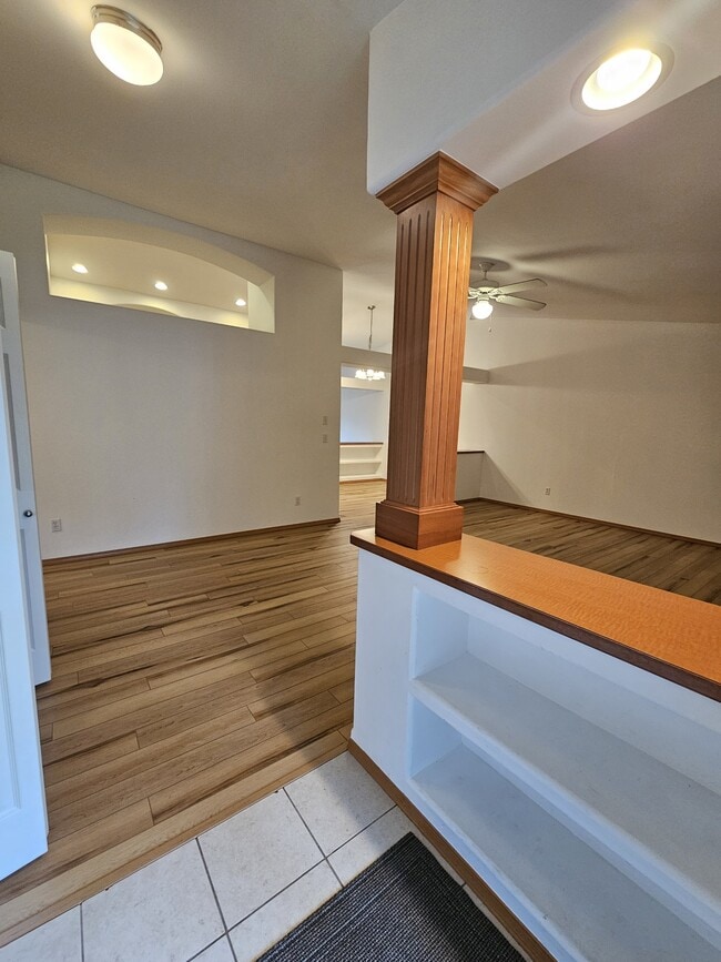 Building Photo - 508 Stickney Mountain Pl