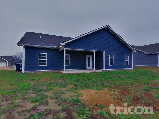 Building Photo - 824 Ellyson Dr