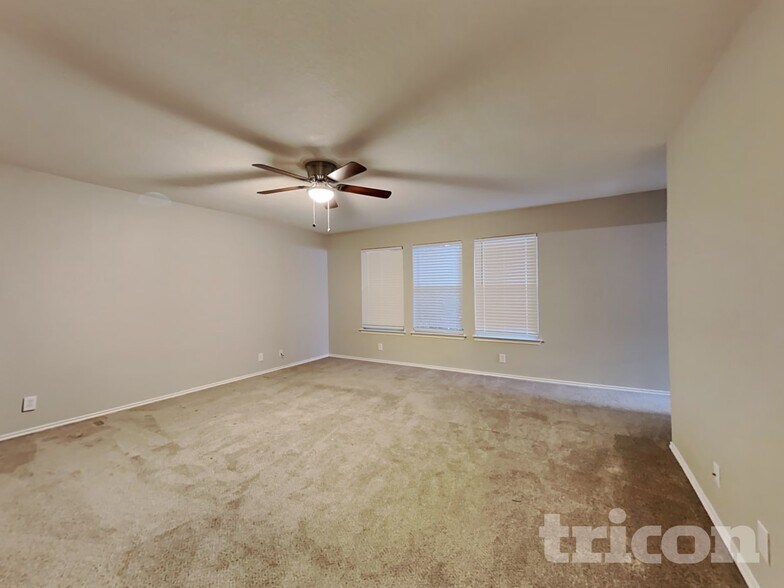 Building Photo - 14727 Bending Point