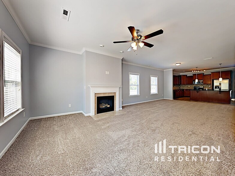 Building Photo - 139 Collenton Ln
