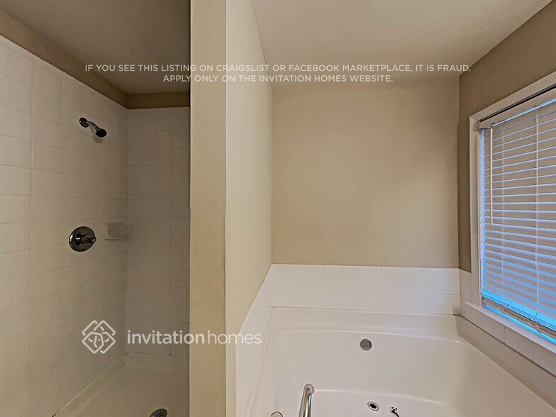 Building Photo - 111 Fate Ct