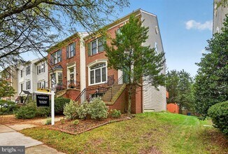 Building Photo - 25352 Herring Creek Dr