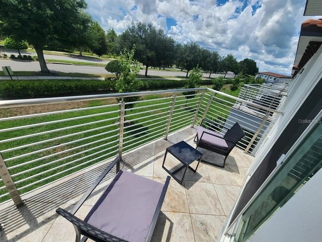 Building Photo - 1968 Greenbriar Ter