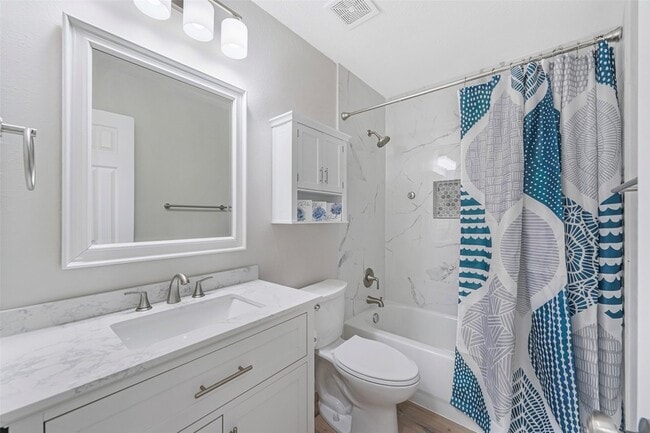 Building Photo - 2608 Glenhaven Dr