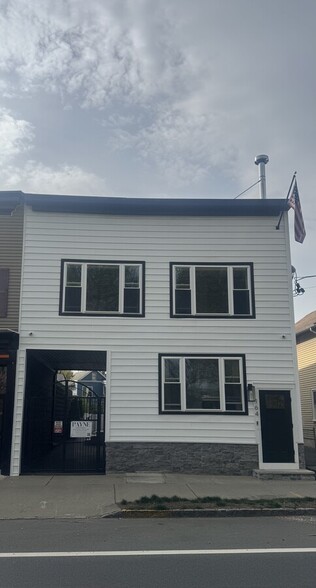 Building Photo - 164 Glenwood Ave