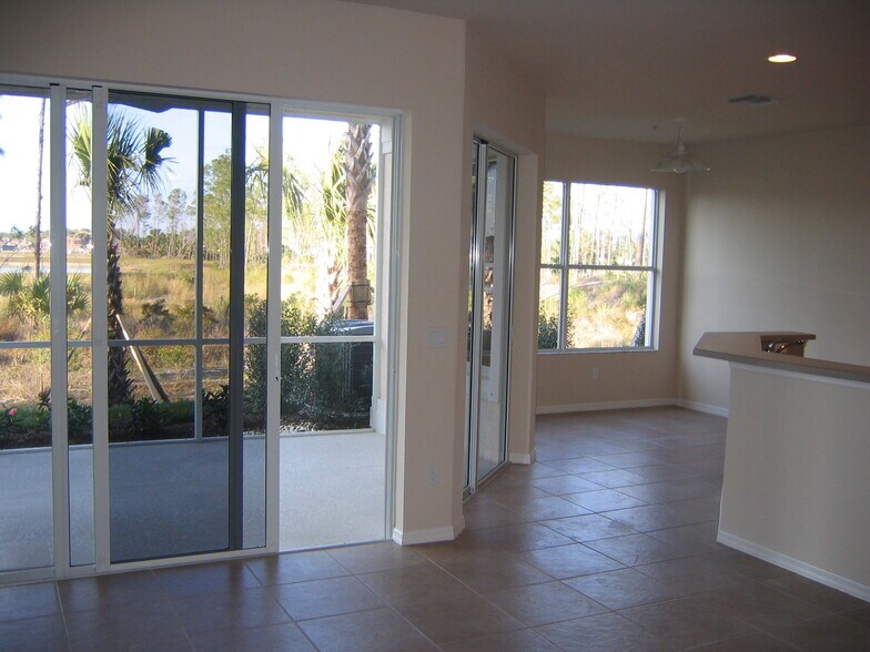 Primary Photo - 12854 Carrington Cir