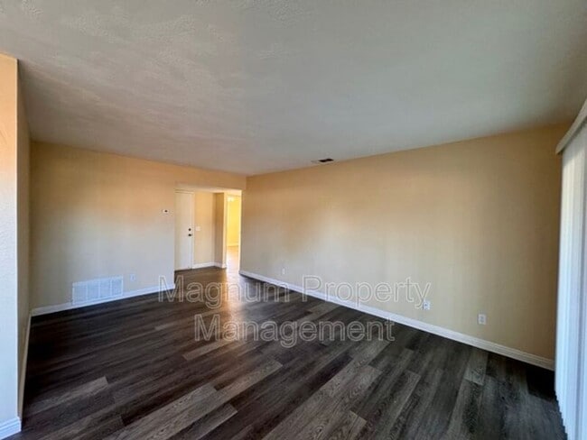 Building Photo - 2286 Callao Ct