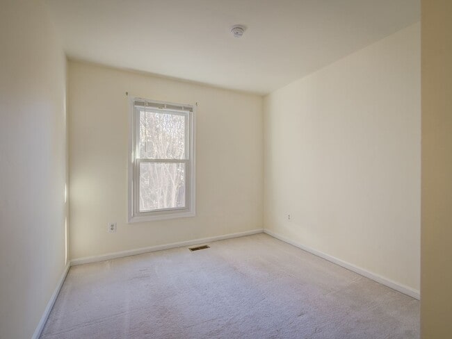 Building Photo - A Lovely Brick-Front Town House