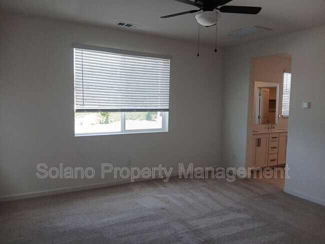 Building Photo - 1284 Warmth Ct