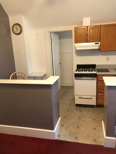 Building Photo - 224 N Glassell St