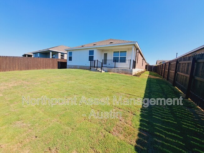 Building Photo - 2544 Four Waters Lp