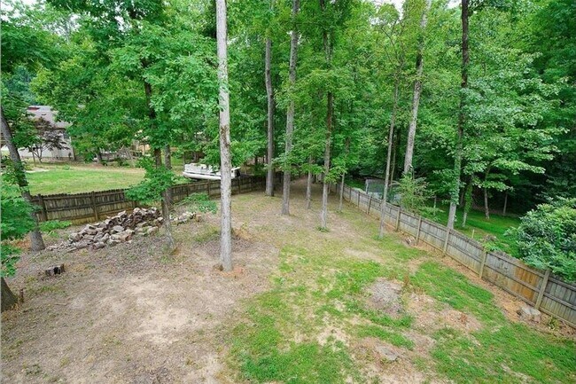 Building Photo - 3965 N Indian Cir NW