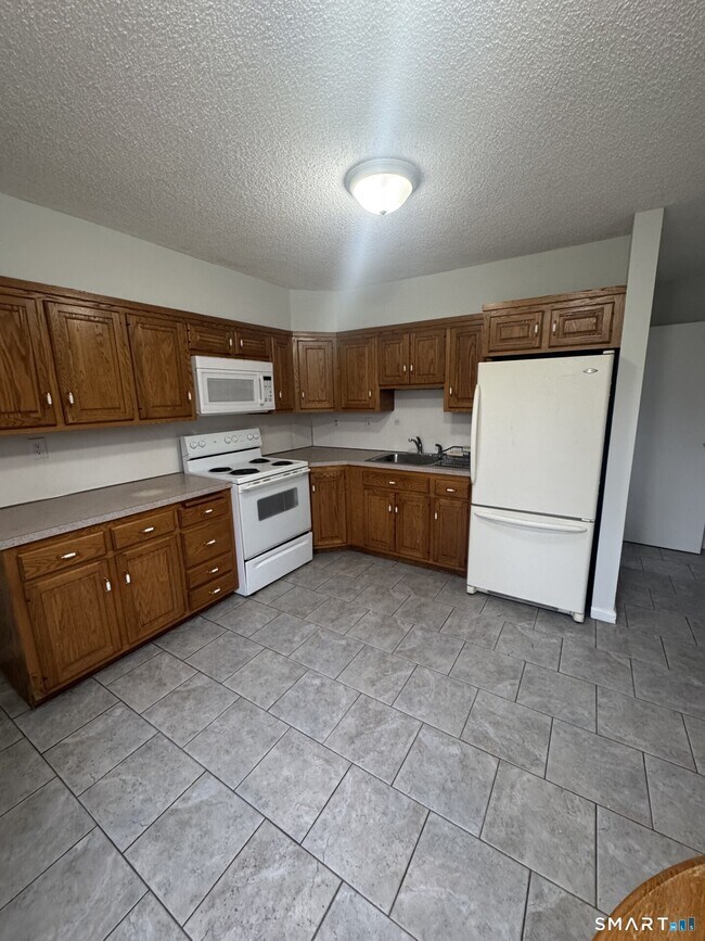 Building Photo - 191 Prospect St