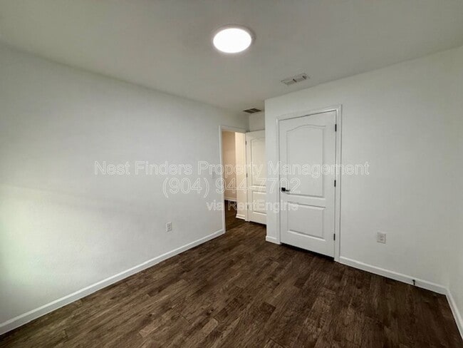 Building Photo - 3640 Alta Lakes Blvd