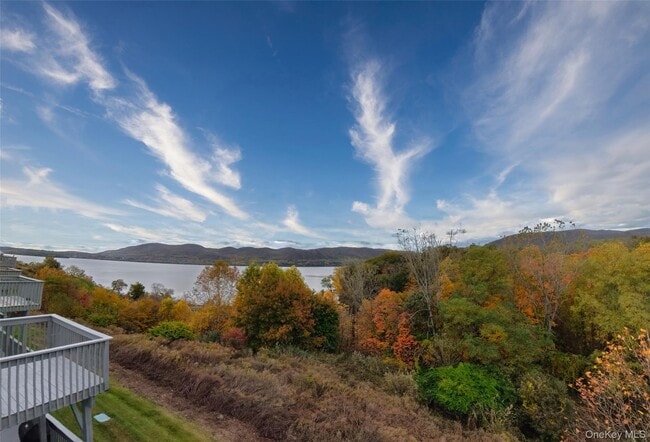 Building Photo - 262 Tamerisk Ln