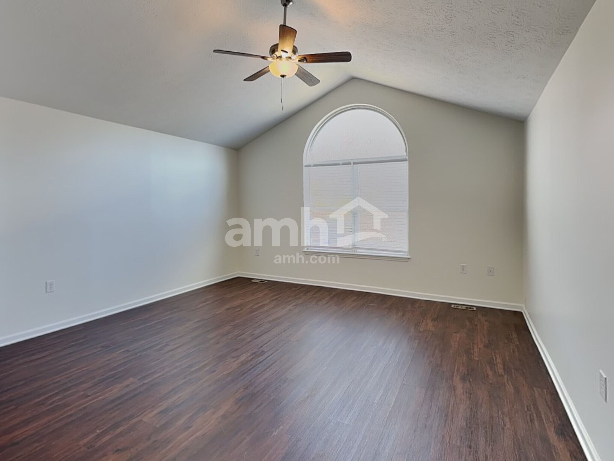 Building Photo - 7188 Bethel Ct