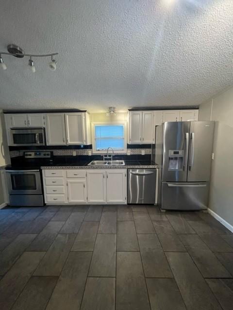 Building Photo - 808 N Jerry St