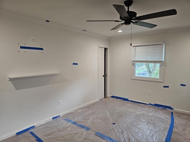 Building Photo - 4226 Embassy Dr