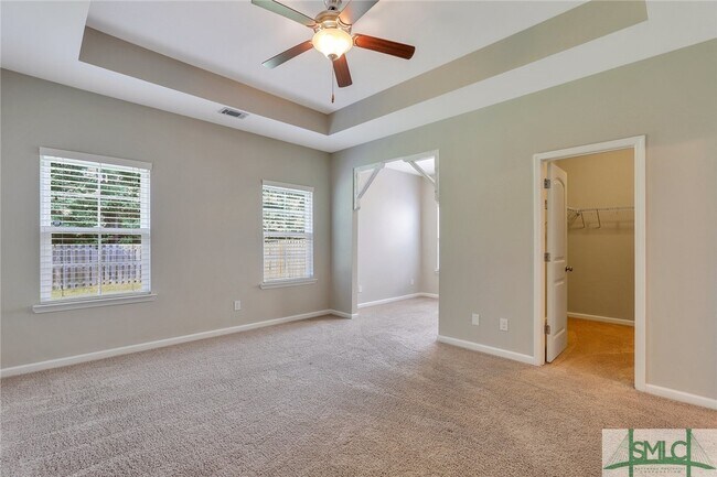 Building Photo - 136 Waverly Way