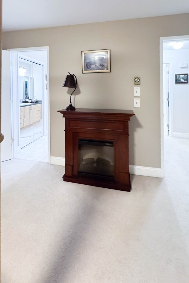 Building Photo - 2245 Minerva Way