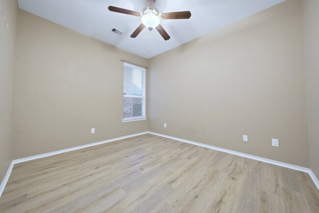 Building Photo - 19715 Shallow Shaft Ln