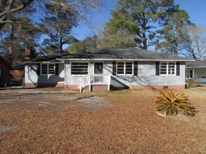 Building Photo - Close to Crosswell Elementary
