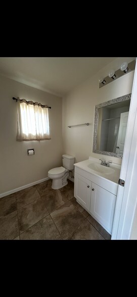Building Photo - 301 Alamosa