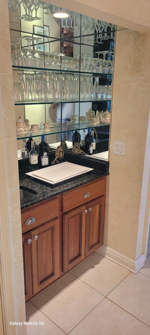 Building Photo - Attn Boaters!  Boca Grande, FL Large Boat Slip Included!  3 BR 2 Bath