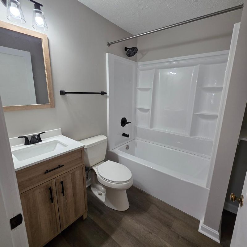 Building Photo - 2465 Chapeze Ln