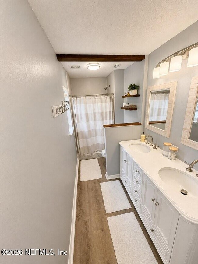 Building Photo - 65013 Lagoon Forest Dr