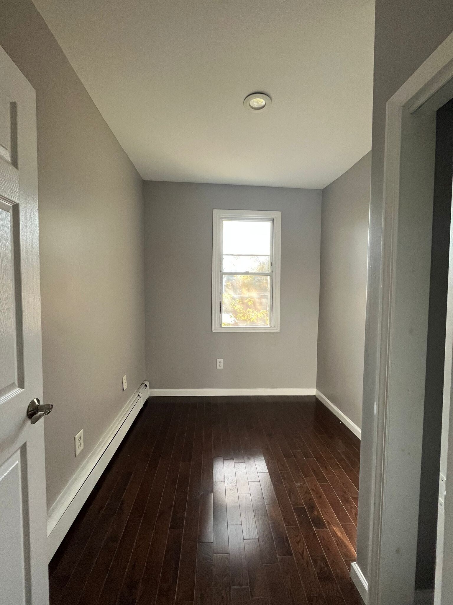 Building Photo - 7 Stevens Ave