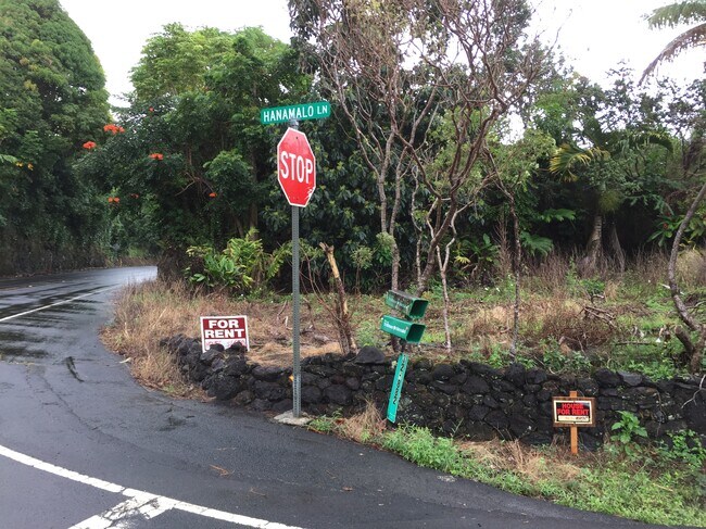 Building Photo - 32-882-882 Mamalahoa Hwy