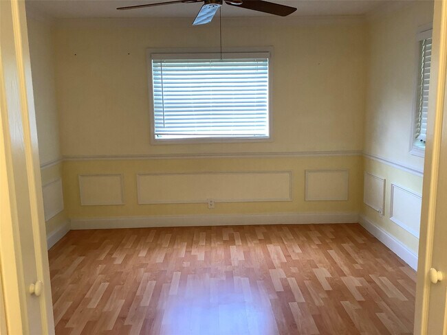 Building Photo - 4481 NW 1st Terrace