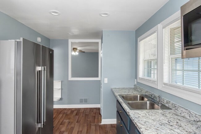 Building Photo - Don’t Miss Out! Look, Lease, and Live Spec...