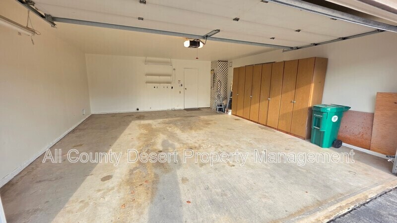 Building Photo - 74204 Catalina Way