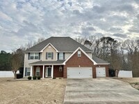 Building Photo - 224 Calli Ct