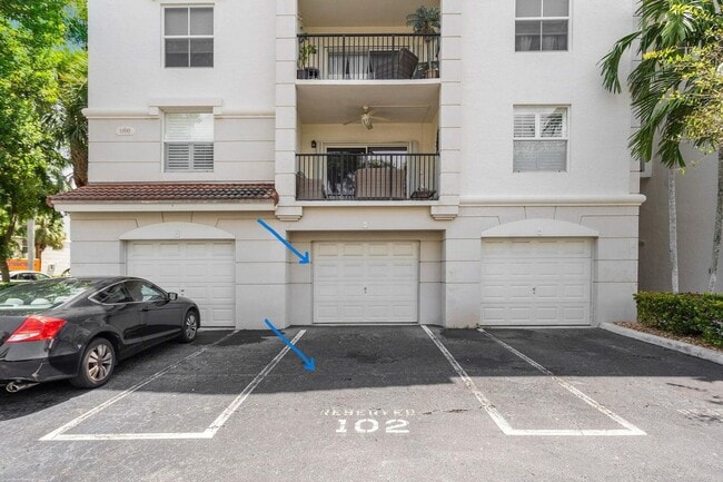 Building Photo - 1302 Tuscany Way