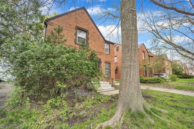 Building Photo - 3559 Berkeley Rd