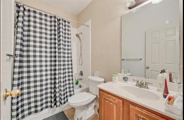 Building Photo - 15704 Ringdove Ct