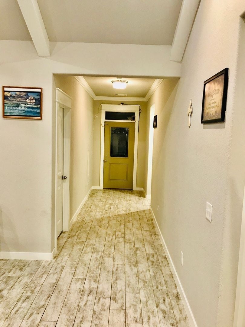 Building Photo - 1224 Bradley St