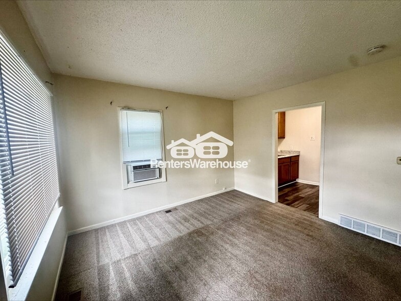 Building Photo - 4147 57th St