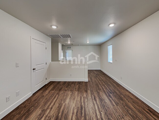 Building Photo - 308 Palazza Reserve Pl