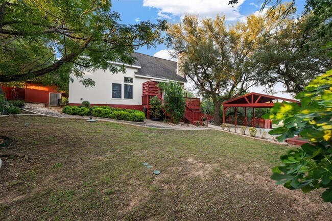 Building Photo - 1204 Summit Edge Dr
