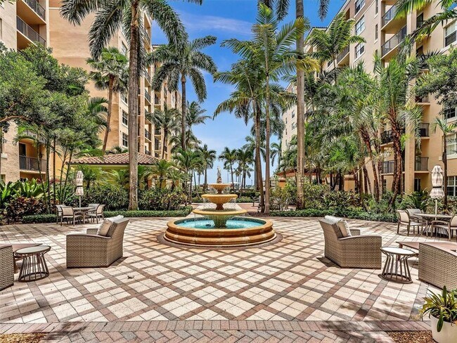 Building Photo - 1801 N Flagler Dr