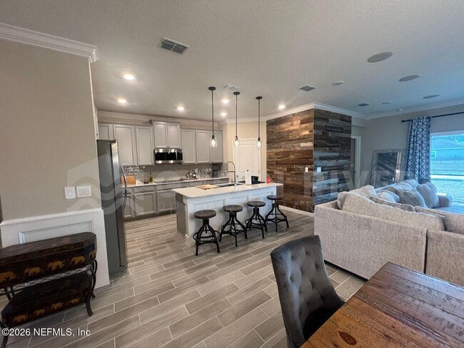 Building Photo - 7592 Rock Brook Dr